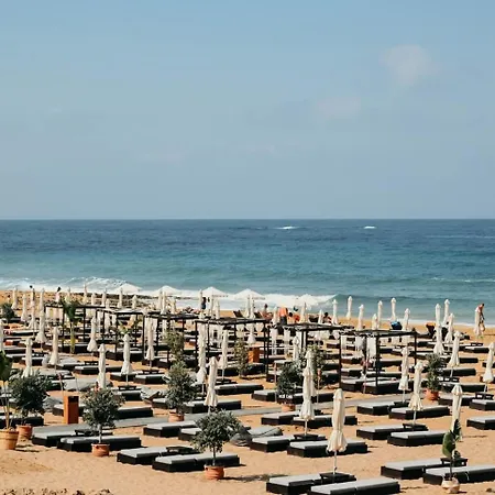 Hiddengems Residences 202 - The Lxr Penthouse - Pool & Beach Steps Paphos Exterior photo